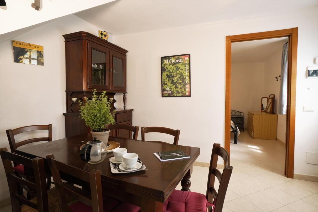 U Ciousu By Ligurian Life Appartamenti In Agriturismo Vallebona Dış mekan fotoğraf